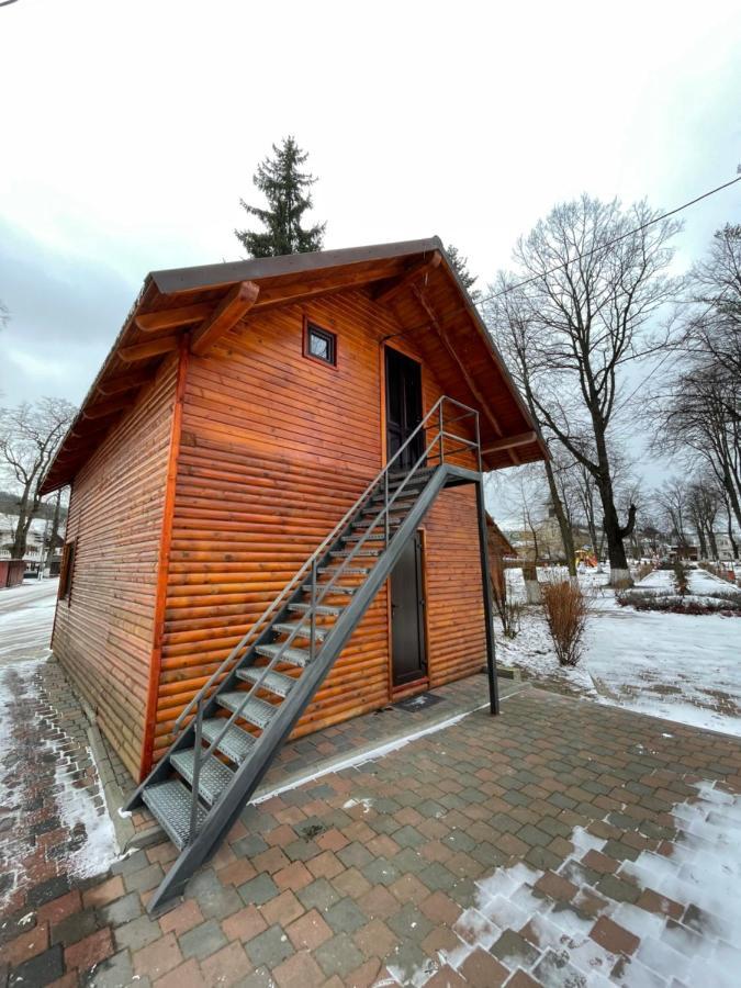 Apartelim Mînăstirea Humorului Eksteriør billede
